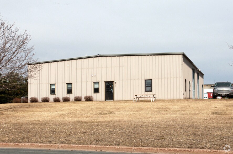 Primary Photo Of 4621 Domain Dr, Menomonie Manufacturing For Lease