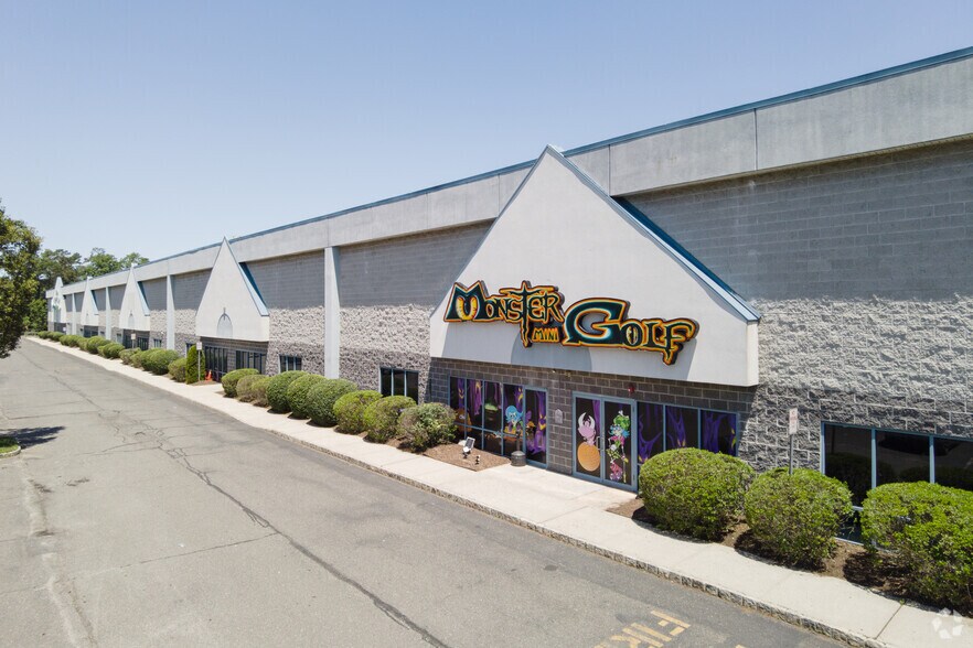 More Photos Of 749 Hope Rd, Eatontown Light Distribution For Lease