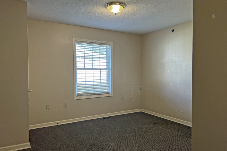 More Photos Of 1119 Brookhaven Rd, Franklin Healthcare For Sale