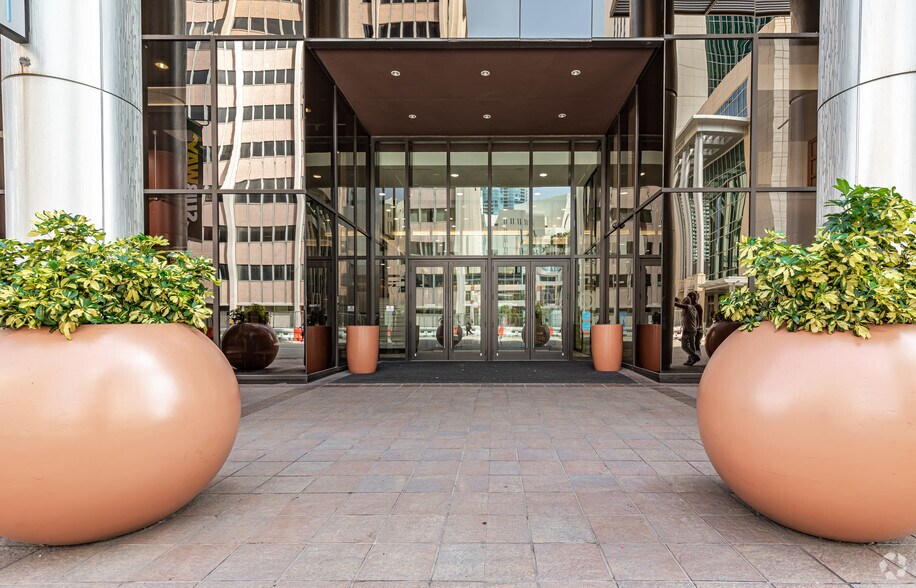 More Photos Of 110 SE 6th St, Fort Lauderdale Office For Lease