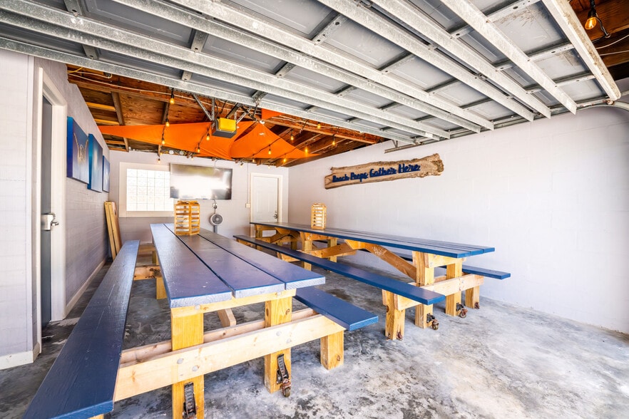 More Photos Of 1130 Gulf Blvd, Englewood Apartments For Sale