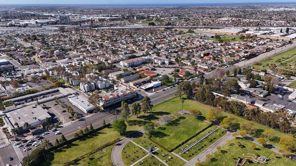 More Photos Of 7852 Bolsa Ave, Midway City Auto Repair For Sale