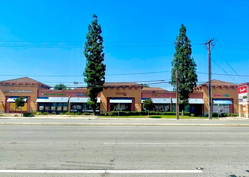 More Photos Of 17218-17238 Foothill Blvd, Fontana Unknown For Lease