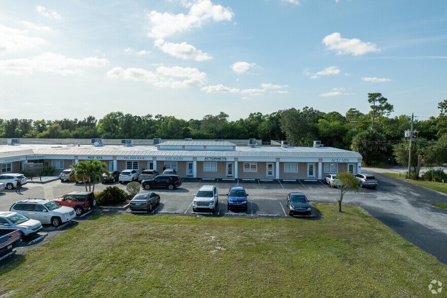 More Photos Of 8479-8521 S US Highway 1, Port Saint Lucie Office Residential For Lease