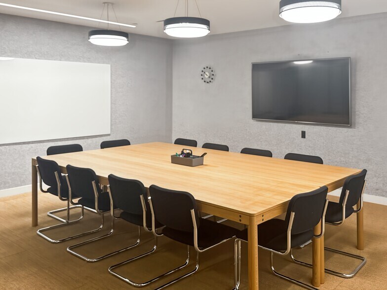 More Photos Of 211 N Broadway, Saint Louis Coworking Space