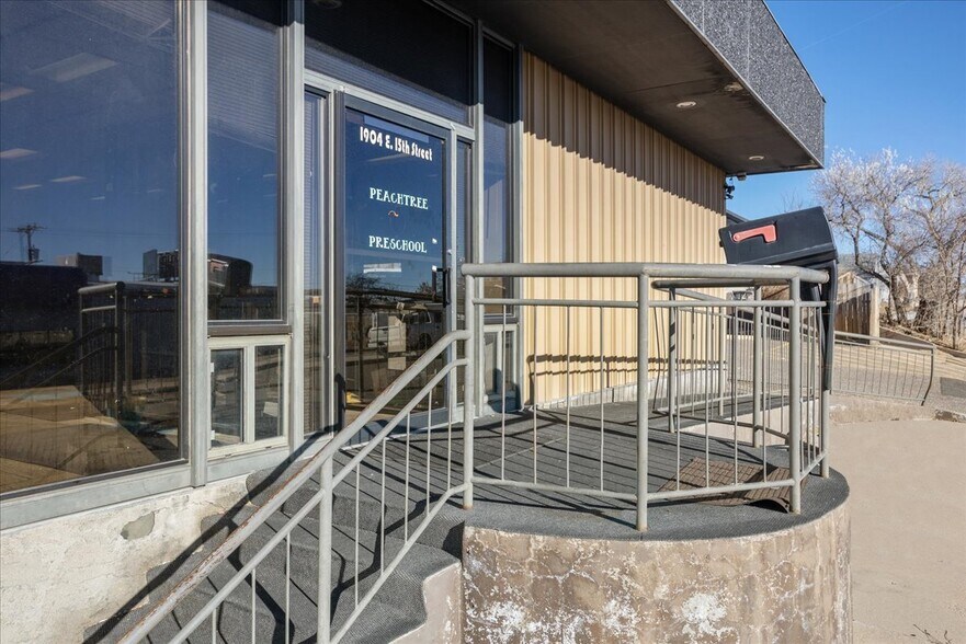 More Photos Of 1904 E 15th St, Cheyenne Office For Sale