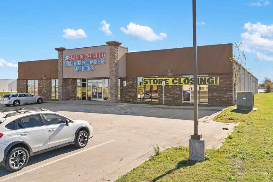 More Photos Of 3758 Hwy 412 E, Siloam Springs Freestanding For Sale