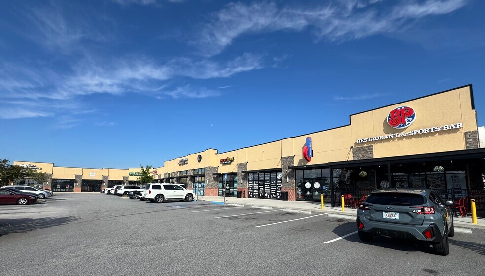 More Photos Of 810 Towne Center Blvd, Pooler Storefront For Lease