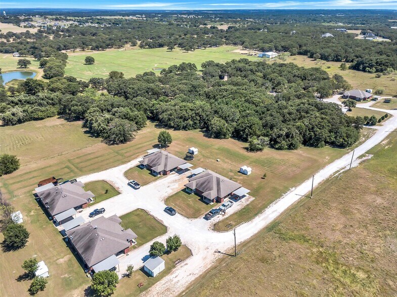 More Photos Of 175 Private Road 3459, Paradise Apartments For Sale