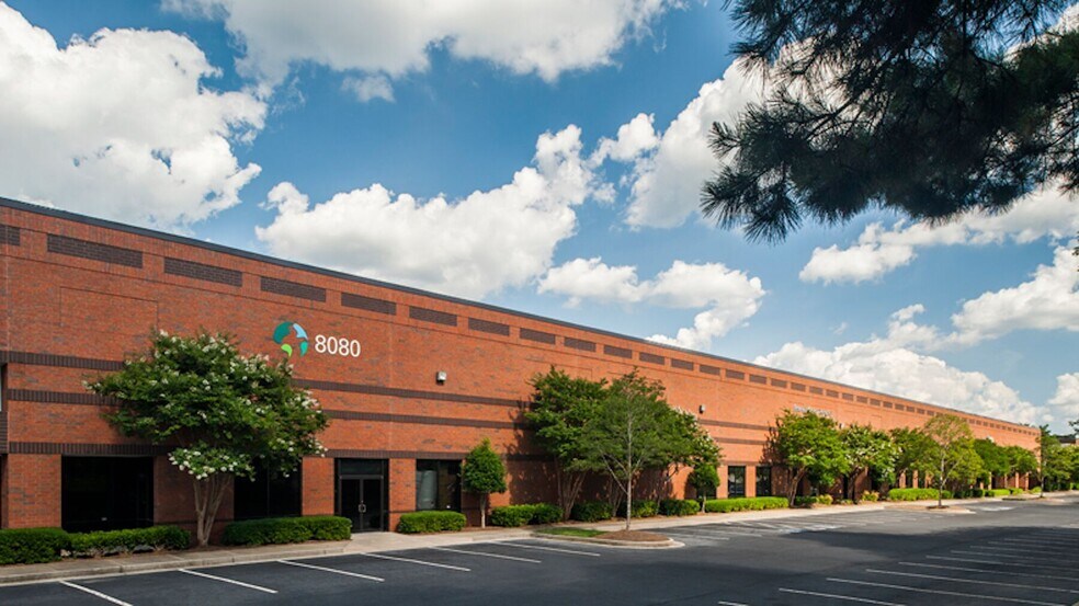 More Photos Of 8080 Troon Cir, Austell Distribution For Lease
