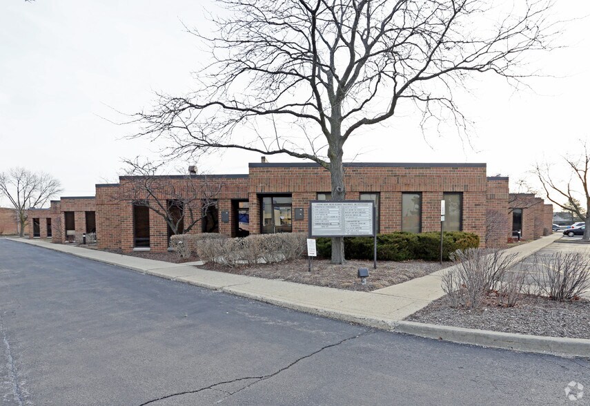 More Photos Of 205 W Grand Ave, Bensenville Office For Lease