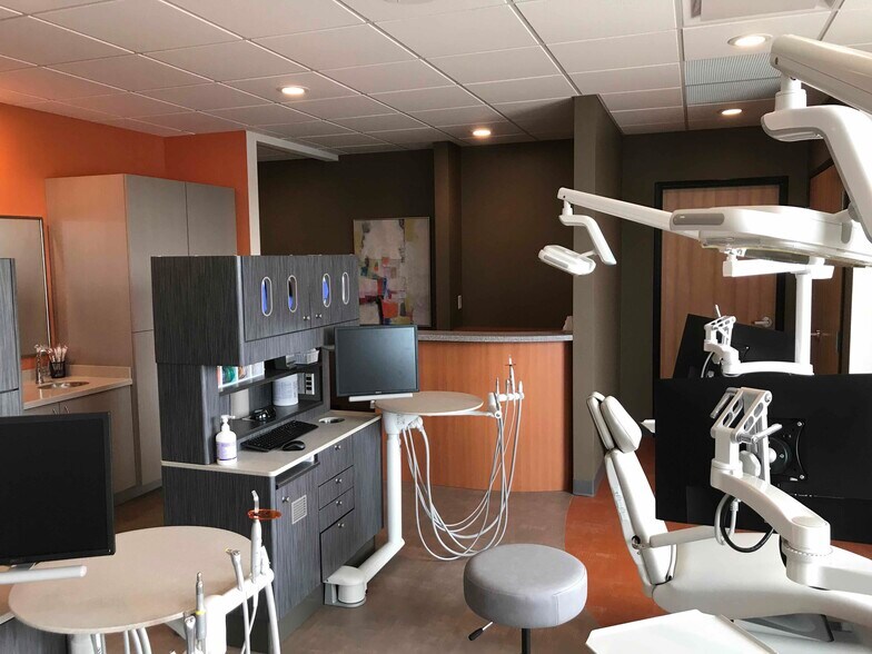 More Photos Of 840 Bear Paw Ave, Rice Lake Medical For Sale