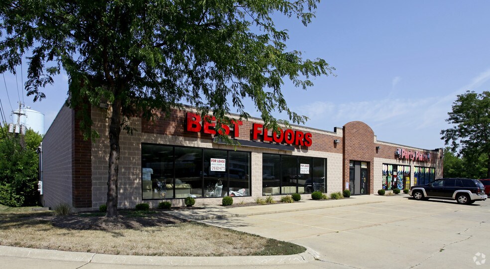 More Photos Of 7435-7441 Mentor Ave, Mentor Freestanding For Lease