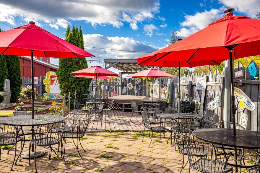 More Photos Of 100 Somers Rd, Somers Restaurant For Sale