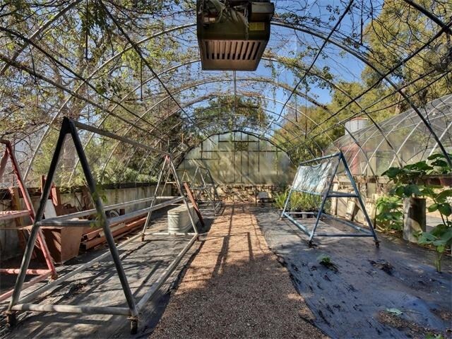 More Photos Of 638 Tillery St, Austin Office For Sale