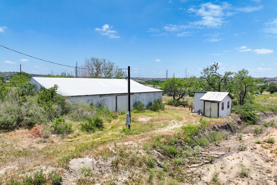 More Photos Of 3402 Grosenbacher Rd, San Antonio Self Storage For Sale