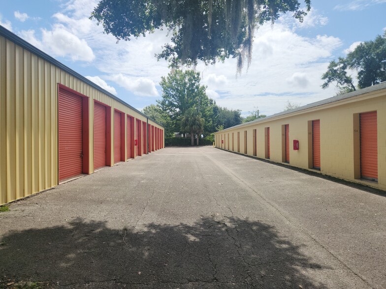 More Photos Of 14709 NW 129th Ter, Alachua Self Storage For Sale