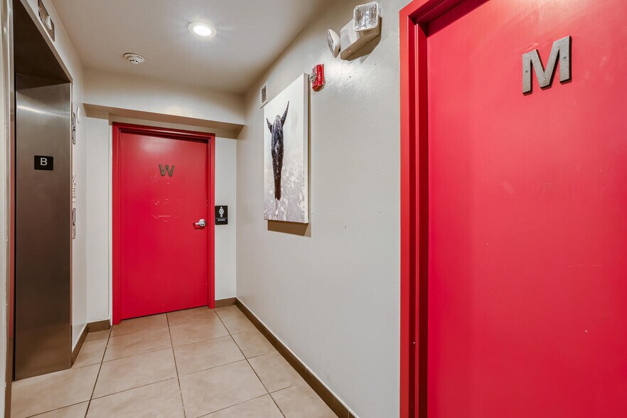 More Photos Of 1099 Capitol St, Eagle Office For Sale