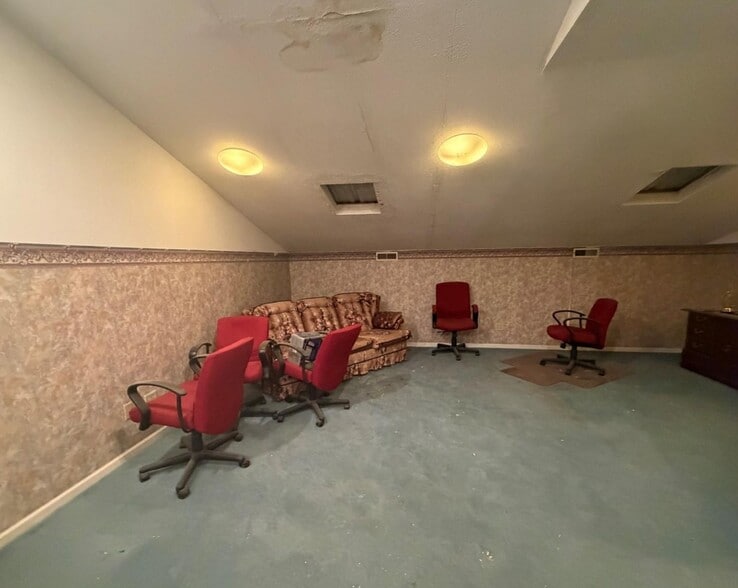 More Photos Of 3191 Highway 50, Beaufort Warehouse For Sale