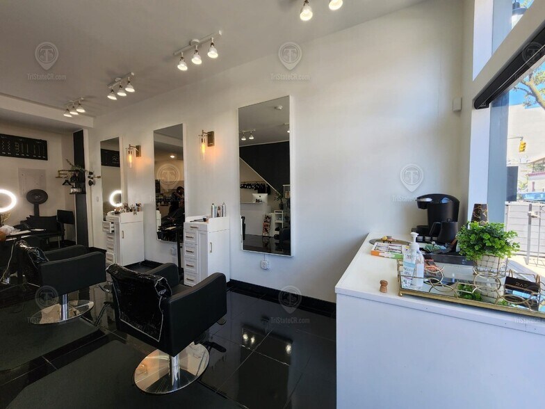 More Photos Of 970 Rogers Ave, Brooklyn Flex For Lease