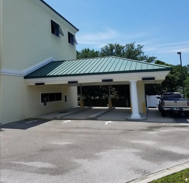 More Photos Of 16901 panama city beach Pky, Panama City Beach Medical For Sale