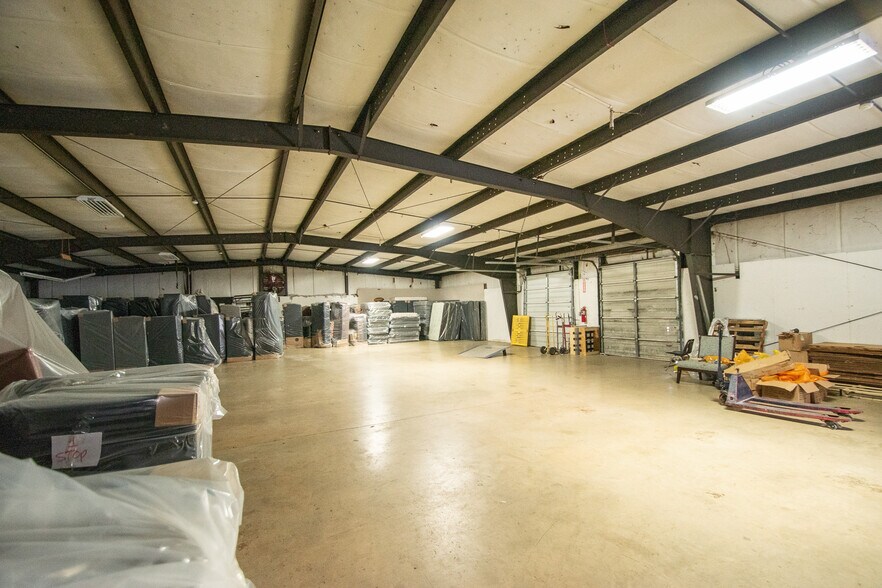 More Photos Of 248 W Franklinville St, Staley Manufacturing For Sale