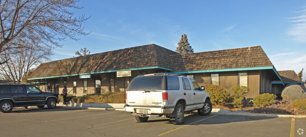 Primary Photo Of 617 S 48th Ave, Yakima Office For Lease
