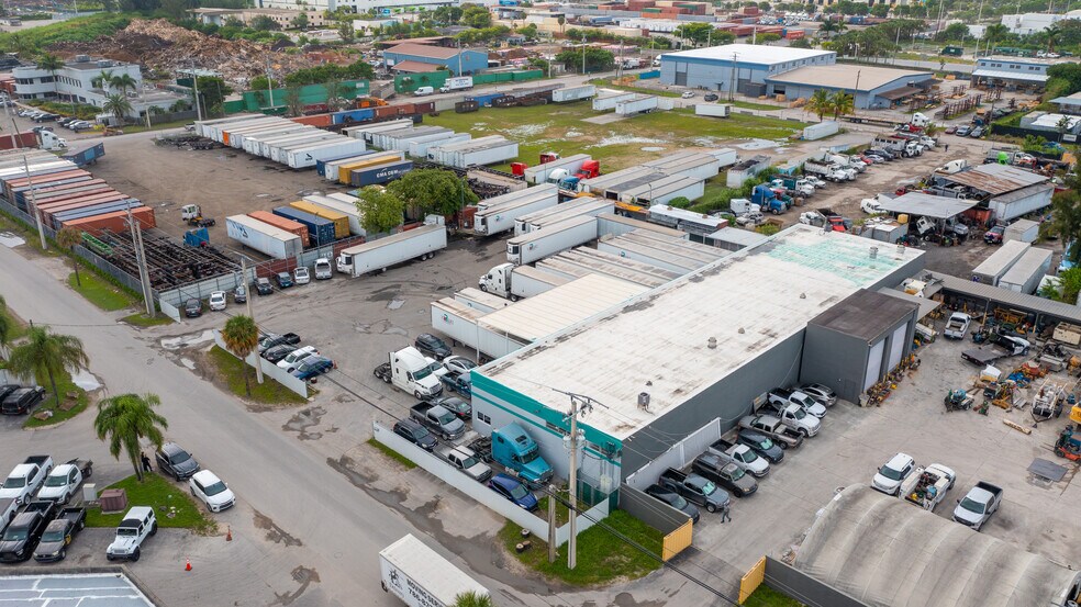 More Photos Of 9000 NW 97th Ter, Medley Manufacturing For Sale
