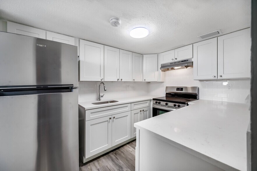 More Photos Of 1295 Santa Rosa St, Clearwater Apartments For Sale