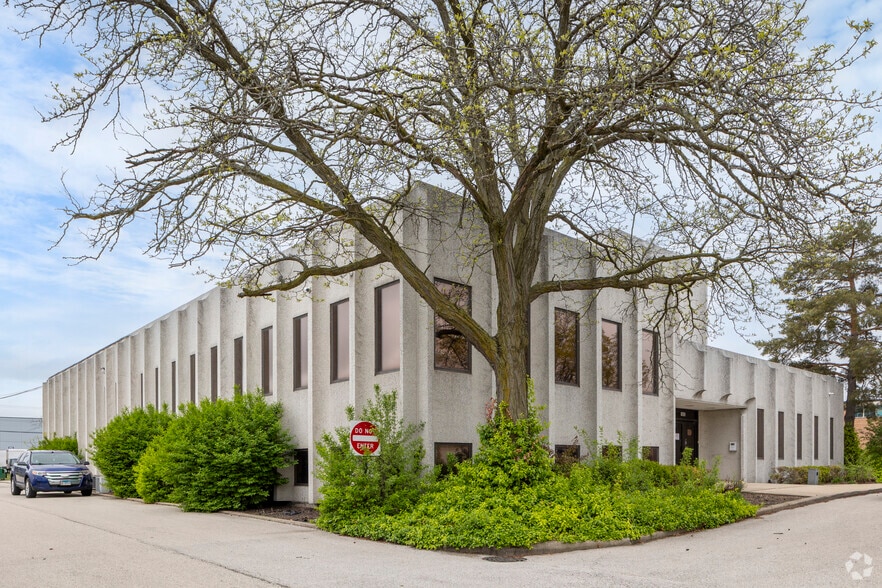 More Photos Of 1645 Birchwood Ave, Des Plaines Office For Sale