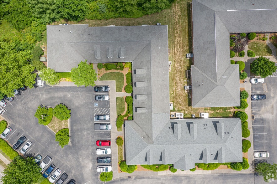 More Photos Of 3326 Aspen Grove Dr, Franklin Office For Sale