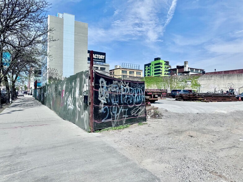 More Photos Of 4151 21st Street, Long Island City Land For Sale