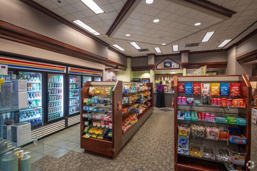 More Photos Of 6 Concourse Pky NE, Atlanta Unknown For Lease