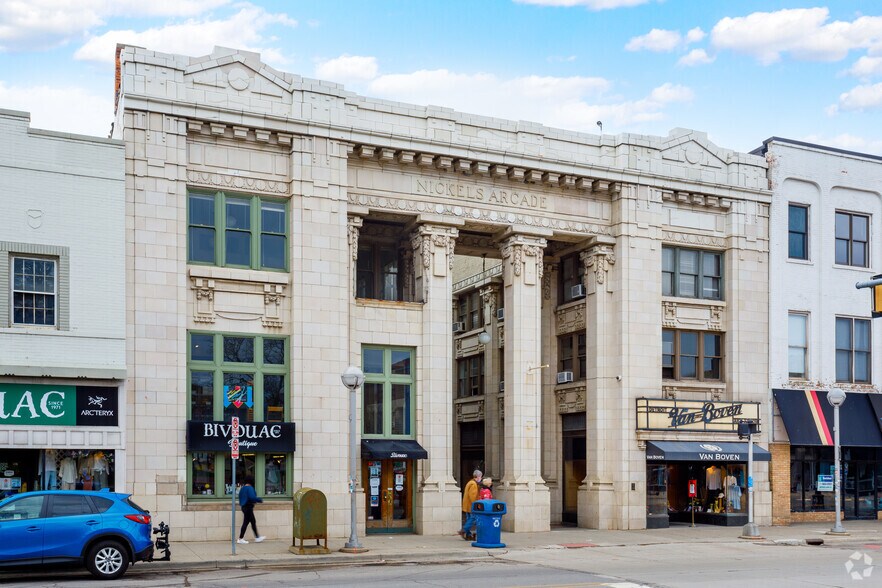 More Photos Of 326-330 S State St, Ann Arbor Office For Sale