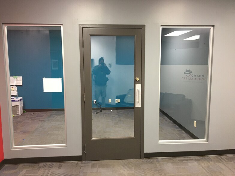 More Photos Of 3212 West End Ave, Nashville Office For Lease