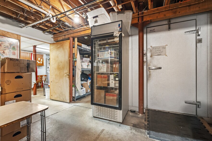 More Photos Of 700 Cattell St, Easton General Retail For Sale