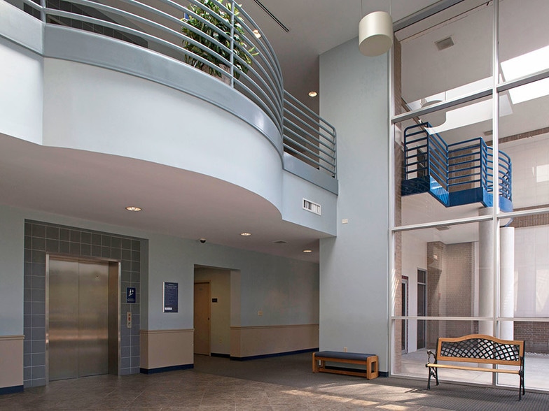 More Photos Of 4063 Salisbury Rd, Jacksonville Medical For Lease