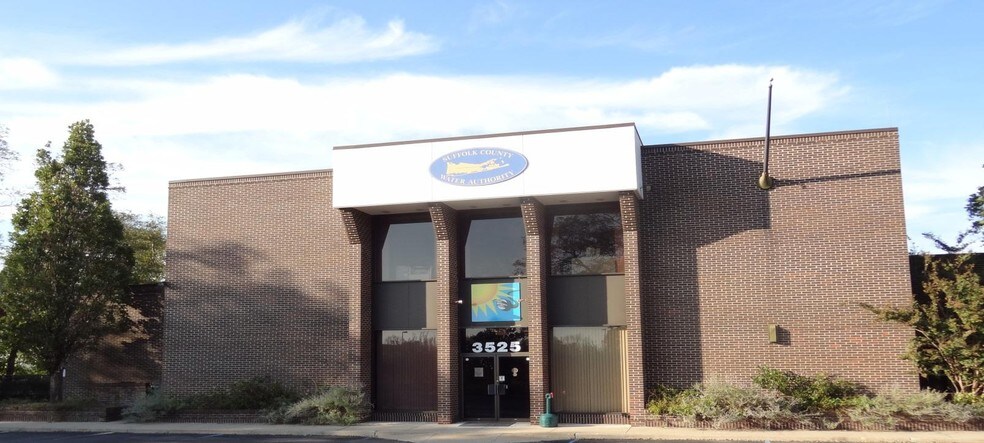 Primary Photo Of 3525 Sunrise Hwy, Great River Office For Sale