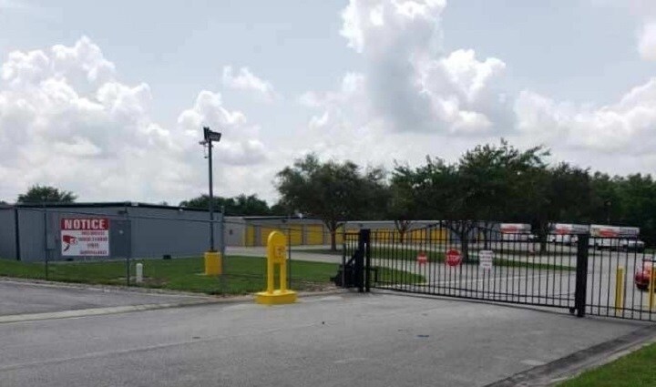 More Photos Of 4620-4630 Old Lucerne Park Rd, Winter Haven Self Storage For Lease