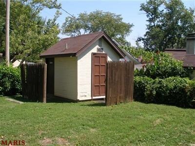 More Photos Of 1219 S Main St, Saint Charles Restaurant For Sale