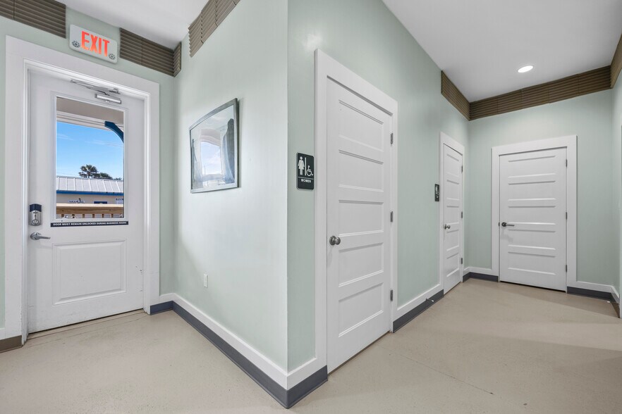 More Photos Of 691 A1A Beach Blvd, Saint Augustine Restaurant For Sale
