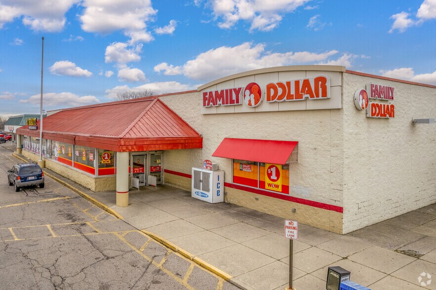 More Photos Of 665-699 Northland Blvd, Cincinnati General Retail For Sale
