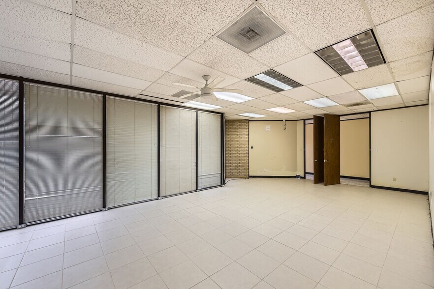More Photos Of 14423 Cornerstone Village Dr, Houston Medical For Sale