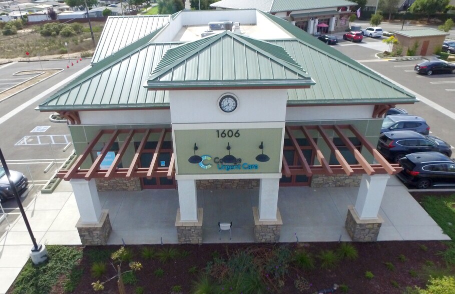 More Photos Of , Santa Maria General Retail For Sale