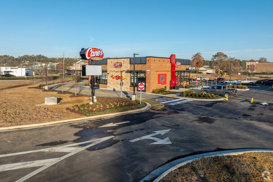 More Photos Of 5301 US 280, Birmingham Restaurant For Sale