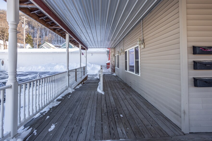 More Photos Of 75 Germania St, Galeton General Retail For Sale