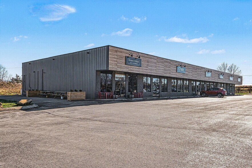 Primary Photo Of 2504 Hospitality Ln, Columbia Storefront For Lease