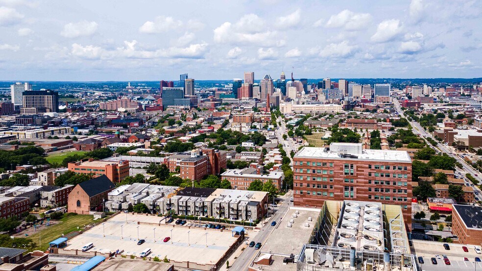 More Photos Of 101 N Wolfe St, Baltimore Apartments For Lease