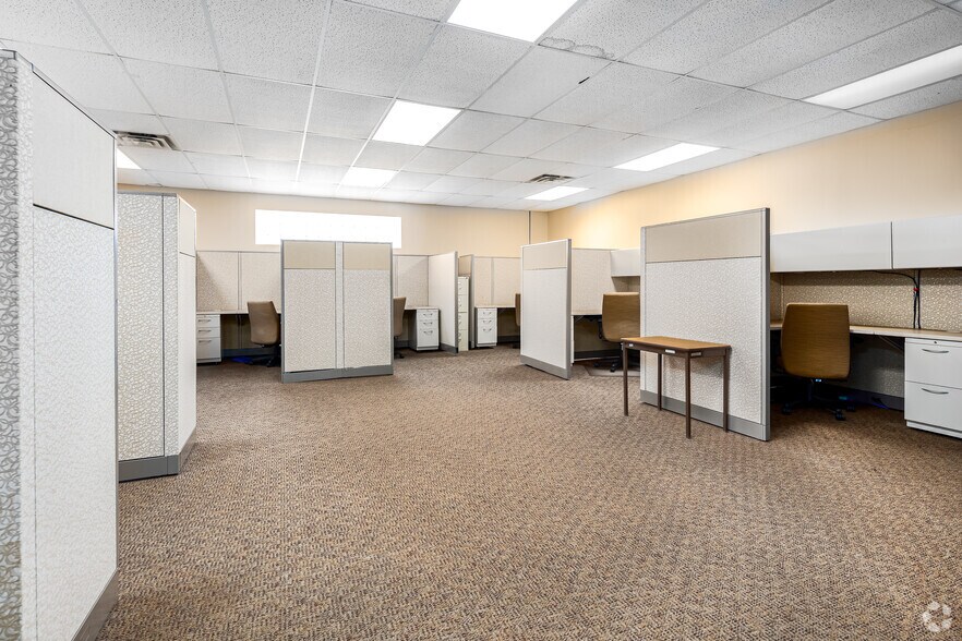More Photos Of 1300 Teasley Ln, Denton Office For Sale