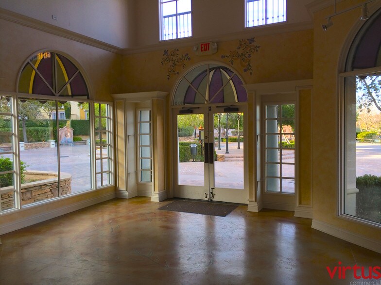 More Photos Of 30 Via Brianza, Henderson General Retail For Lease